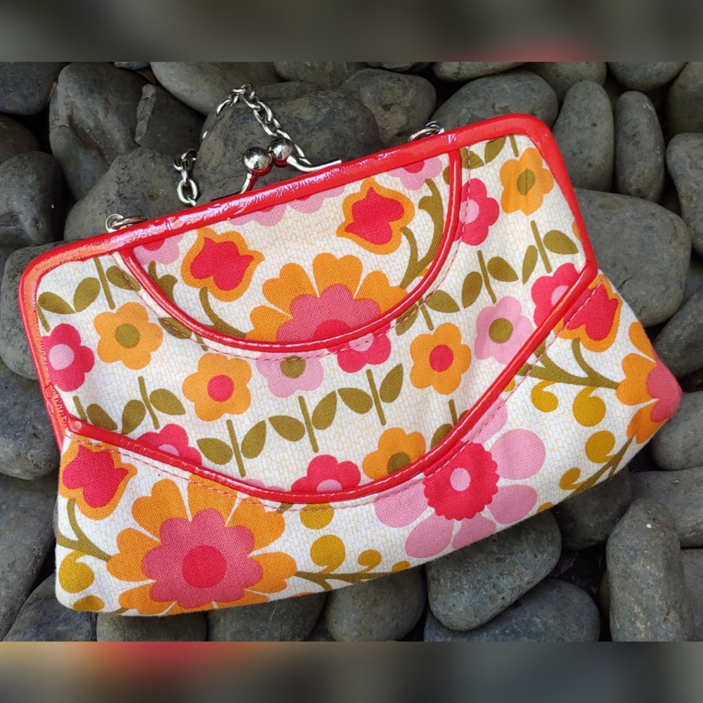 Vera Bradley Vintage Style Floral Wristlet